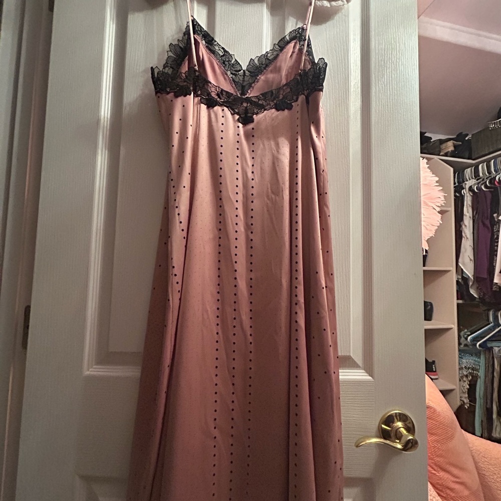 💖Victoria's Secret Pink and Black Lace Intimate💖 - Picture 2 of 3